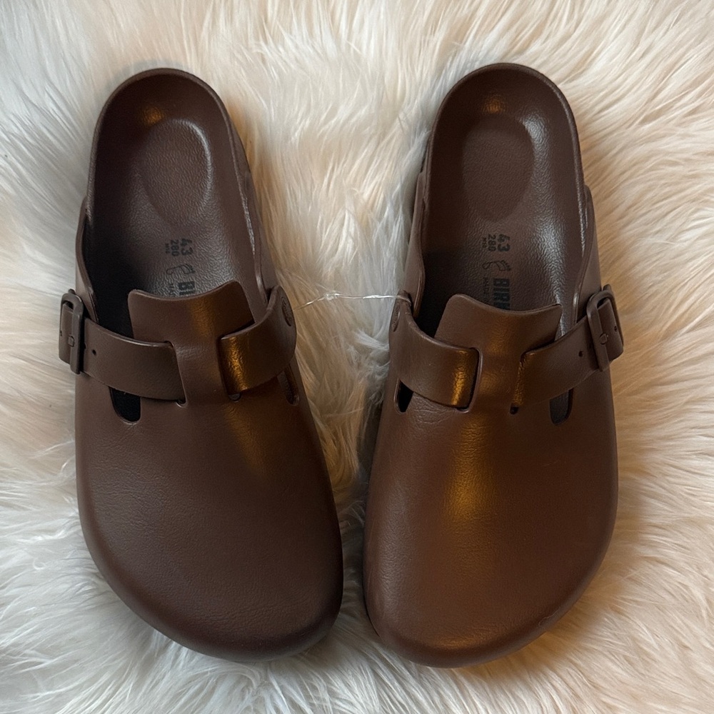 Birkenstock Men’s Dark Brown Slip-On Clogs 43